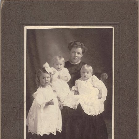 Shill, Mrs Victor (Verna), daughters - front