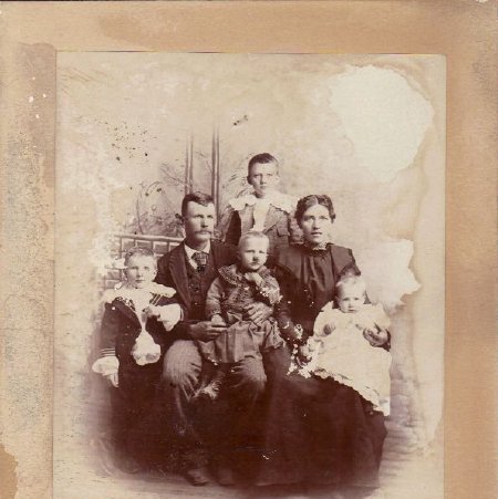 Biggs, Thomas P. & family c.1893 (front only)